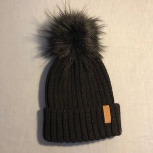 Furtalk Black Hat with Detachable Pom Pom